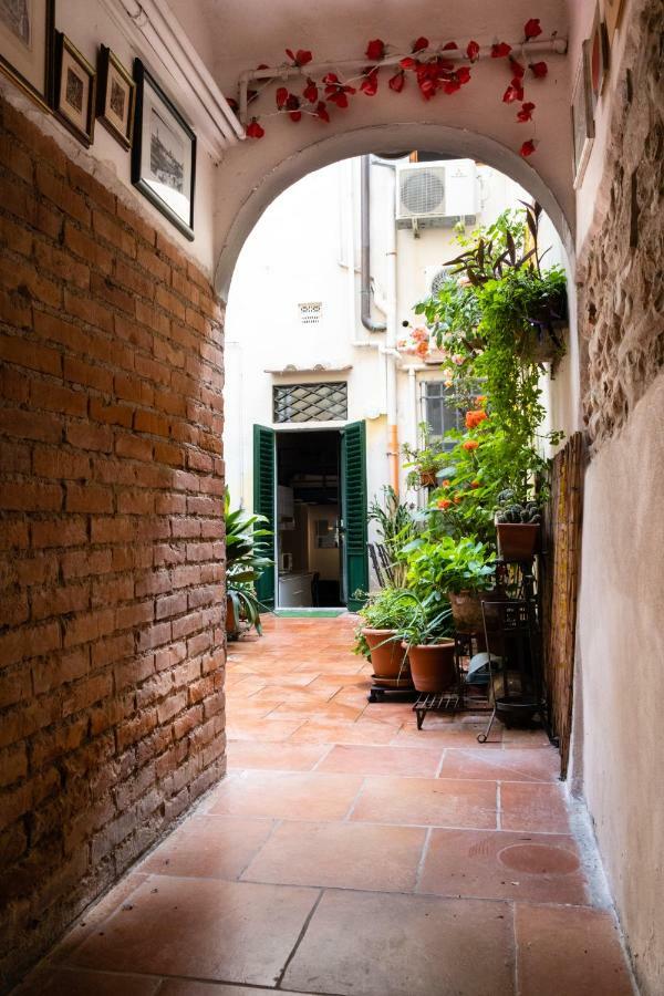 פירנצה Il Nido - Cozy Studio Apartment In Santa Croce מראה חיצוני תמונה